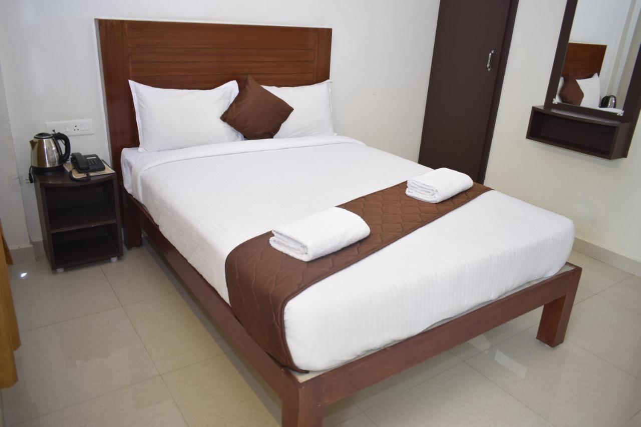 Rani Residency Hotel Pondicherry Exterior foto