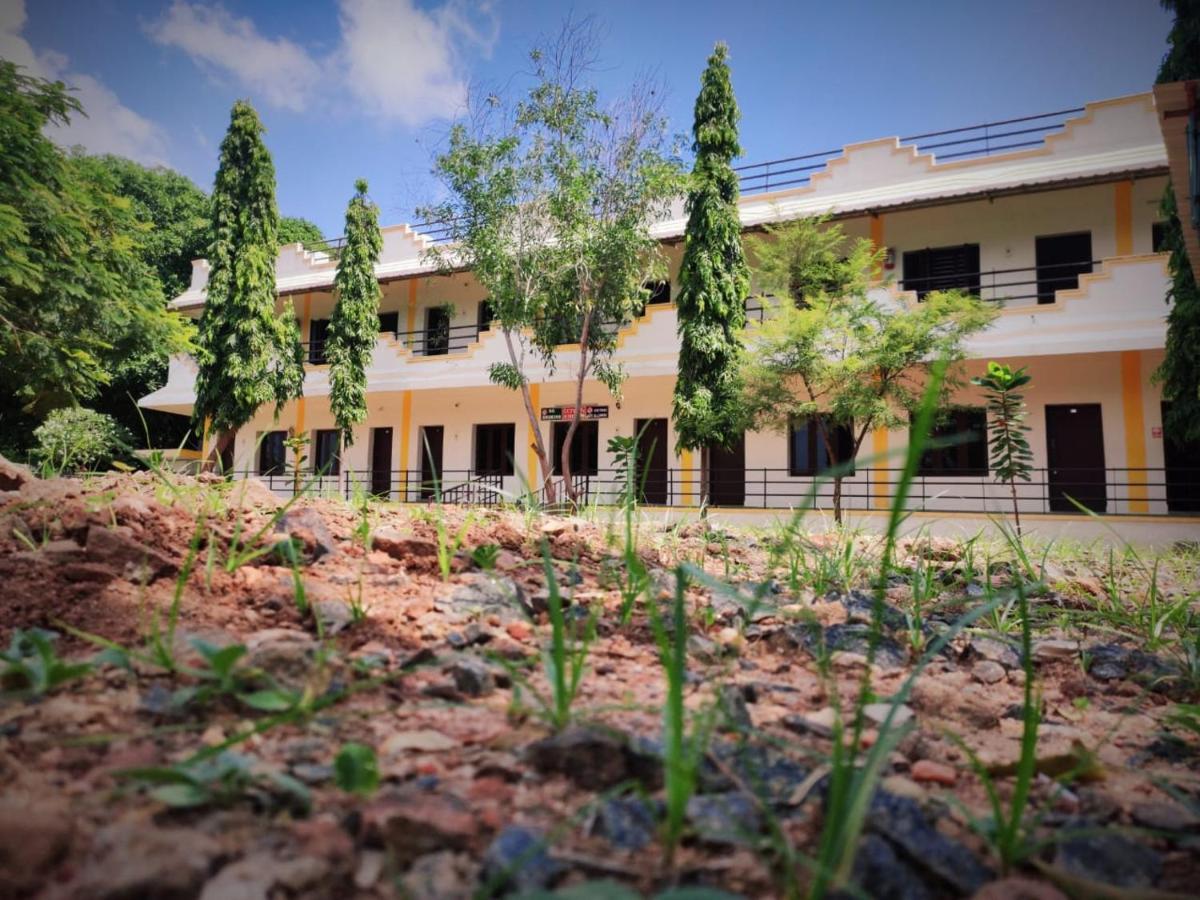 Rani Residency Hotel Pondicherry Exterior foto