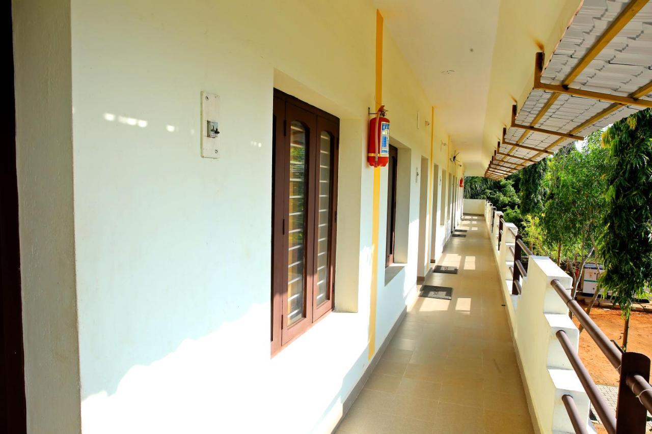 Rani Residency Hotel Pondicherry Exterior foto